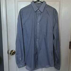 Button up shirt Large